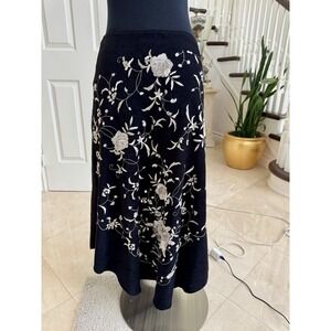 VTG Skirt Ilyse Hart Ltd.‎ Sz M Embroidered Floral V Hem Black Boho Festival